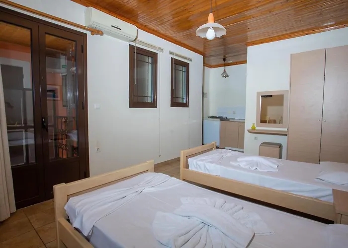 Dimitra Aparthotel *